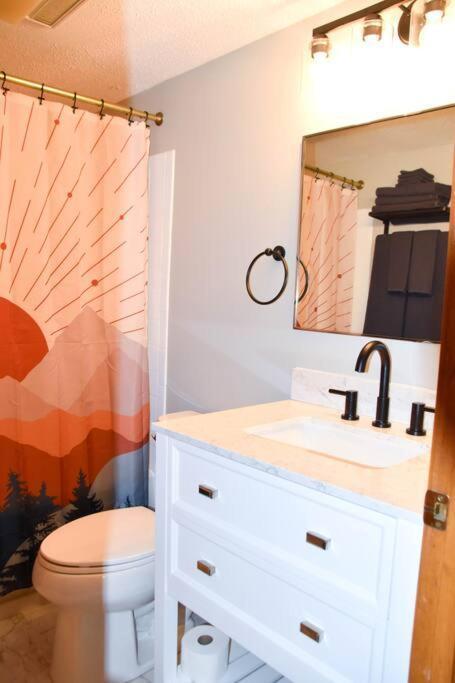 蓋特林堡Cozy Mountain Getaway! Mountain Views! 2 Bed, 2 Bath, Sleeps 6公寓 外观 照片
